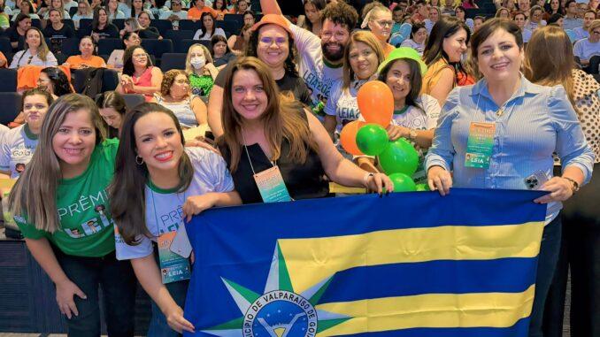 Parceria entre professora Rudilene Nobre com equipe e o prefeito Mossoró traz prêmio LEIA para duas escolas de Valparaíso