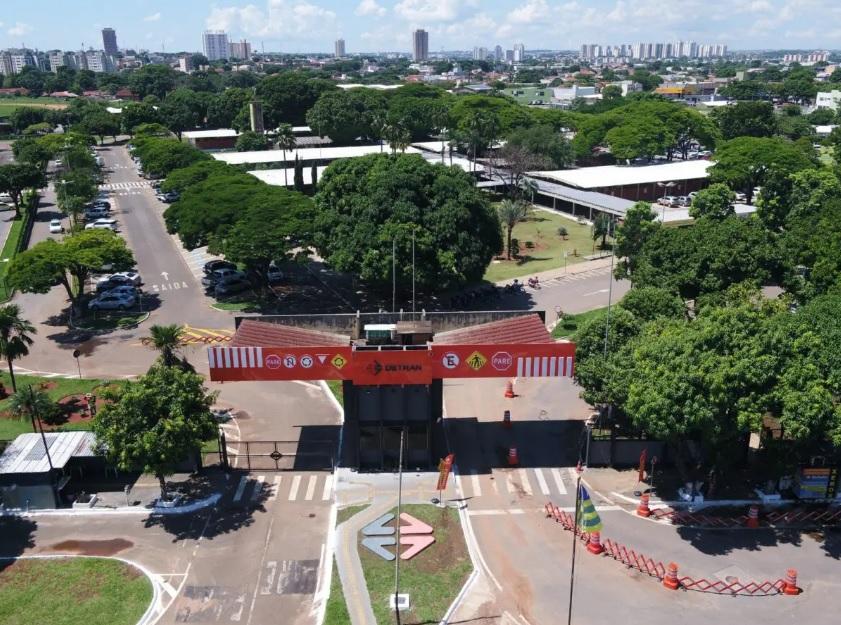 Detran vai leiloar 1,1 mil veículos no dia 5 de julho