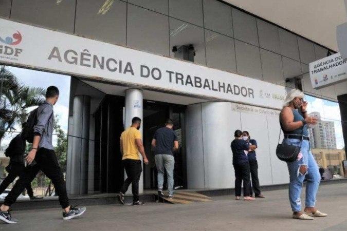 Vaga para gerente financeiro tem maior salário das agências do trabalhador de quarta (26)