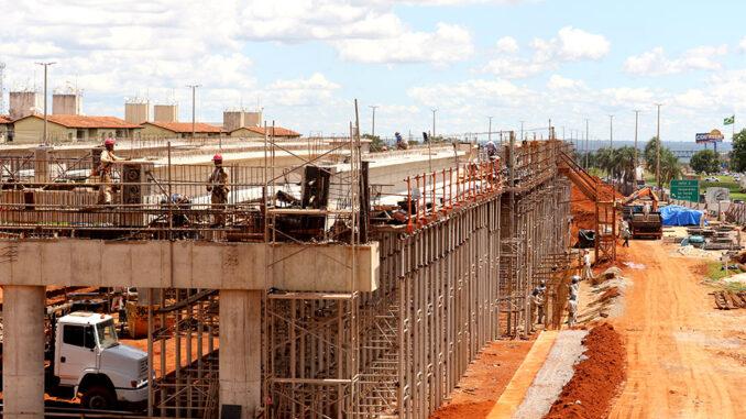 Atrasos nos Viadutos de Valparaíso de Goiás: Obras Não Serão Concluídas na Gestão Atual