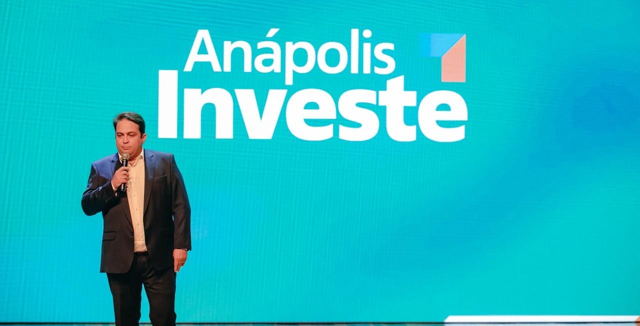 Anápolis enfrenta dívida de R$ 800 milhões deixada por Roberto Naves, e juros podem agravar o problema