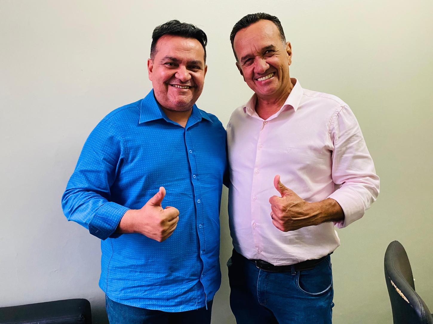 Vereador mais atuante de Valparaíso de Goiás visita o Secretário de Governo Vicenildo Medeiros