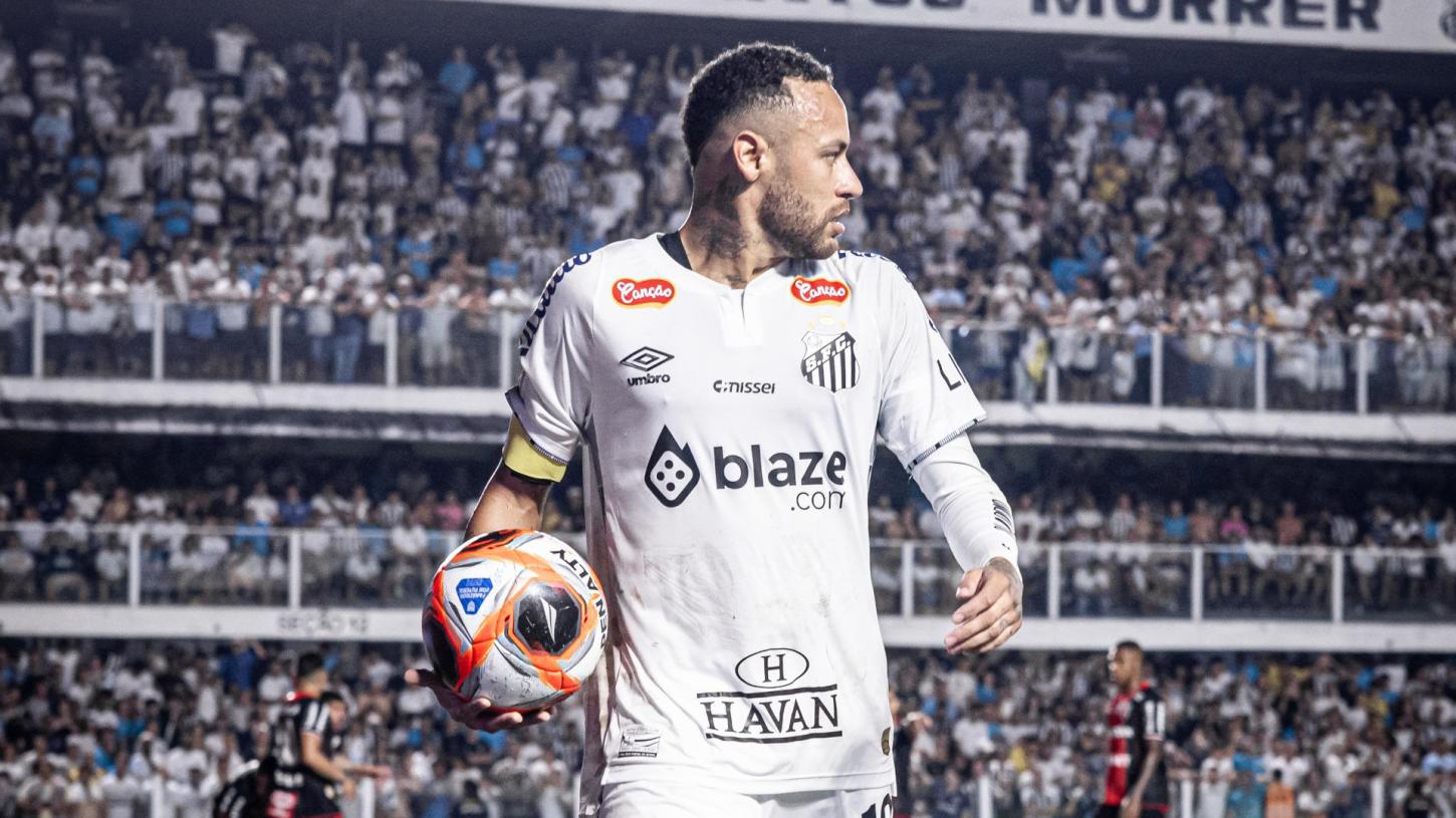 Neymar treina no CT Rei Pelé durante folga do elenco em Santos