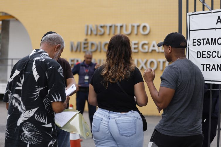 Lula envia ministros para reunião com Castro na tarde desta quarta