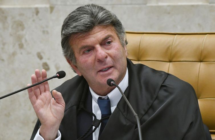 Fux participa de primeira sessão na Segunda Turma do STF