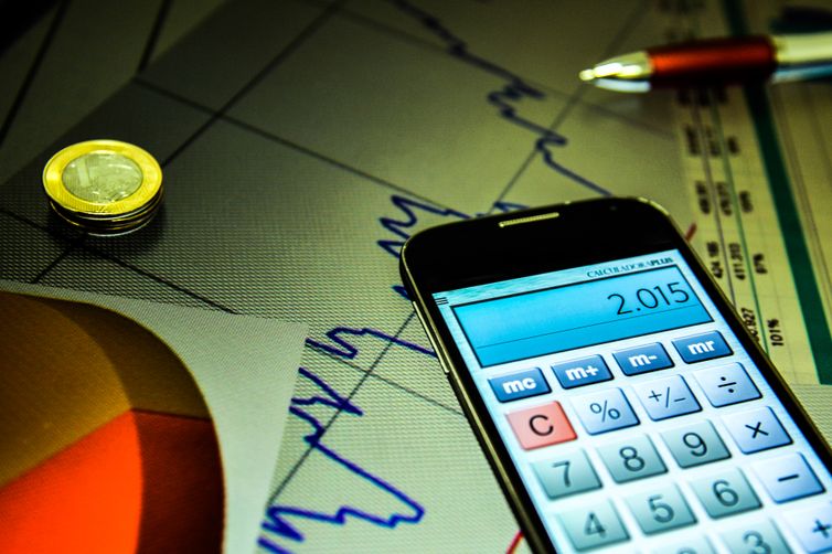  Governos precisaram de R$ 741,3 bilhões para fechar as contas em 2024