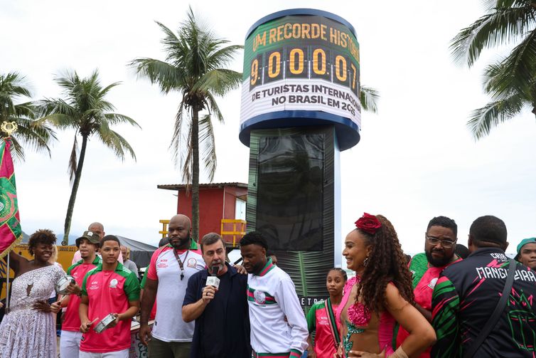 Brasil tem recorde de 9 milhões de turistas internacionais em 2025