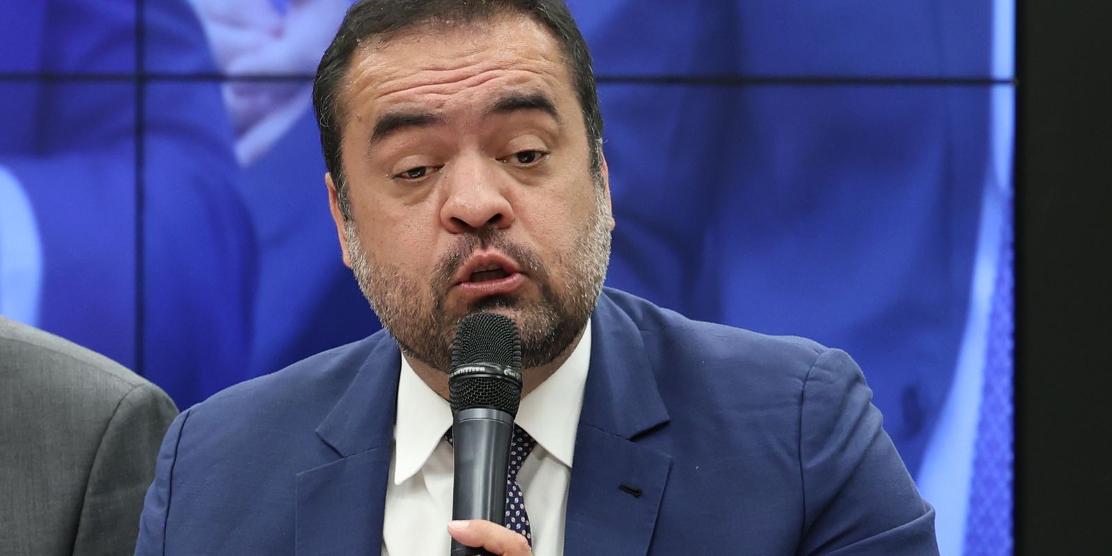 TSE tem maioria para condenar Castro à inelegibilidade até 2030