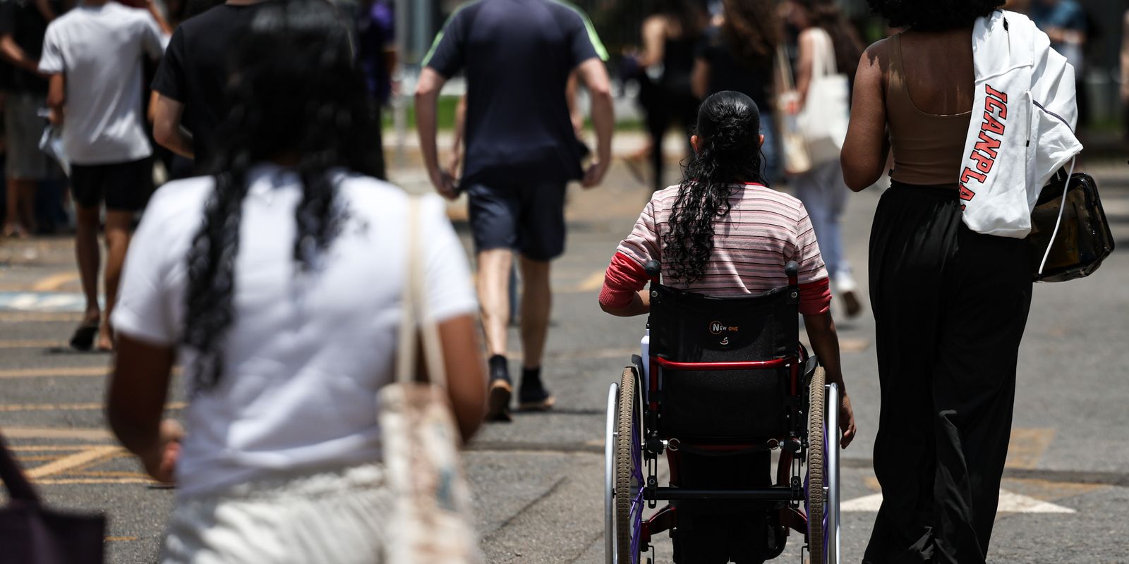 Enem 2026: opção de língua estrangeira termina neste domingo (18)