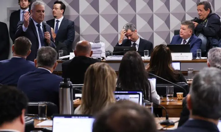 CPMI do INSS termina sem relatório final