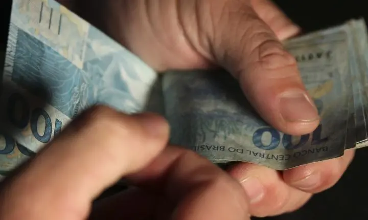 Desenrola Brasil: saiba como usar FGTS para pagar dívidas em atraso
