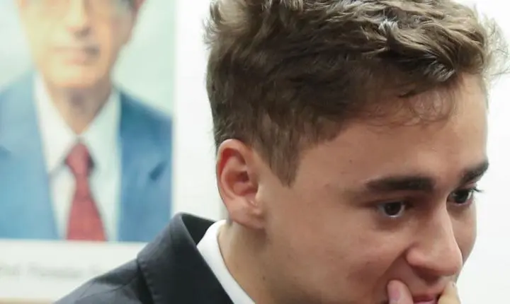 Nikolas Ferreira viajou em jato de Vorcaro na campanha de 2022 