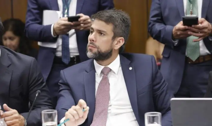 Proposta autoriza fundos regionais a oferecer garantias para projetos de infraestrutura